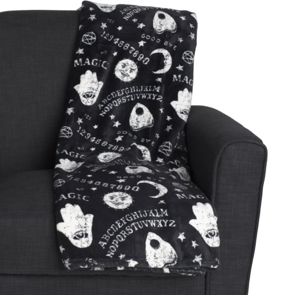 ARTISAN 34 Oversized 50” x 70” Celestial Throw